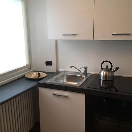 Suite Home Como Apartment *